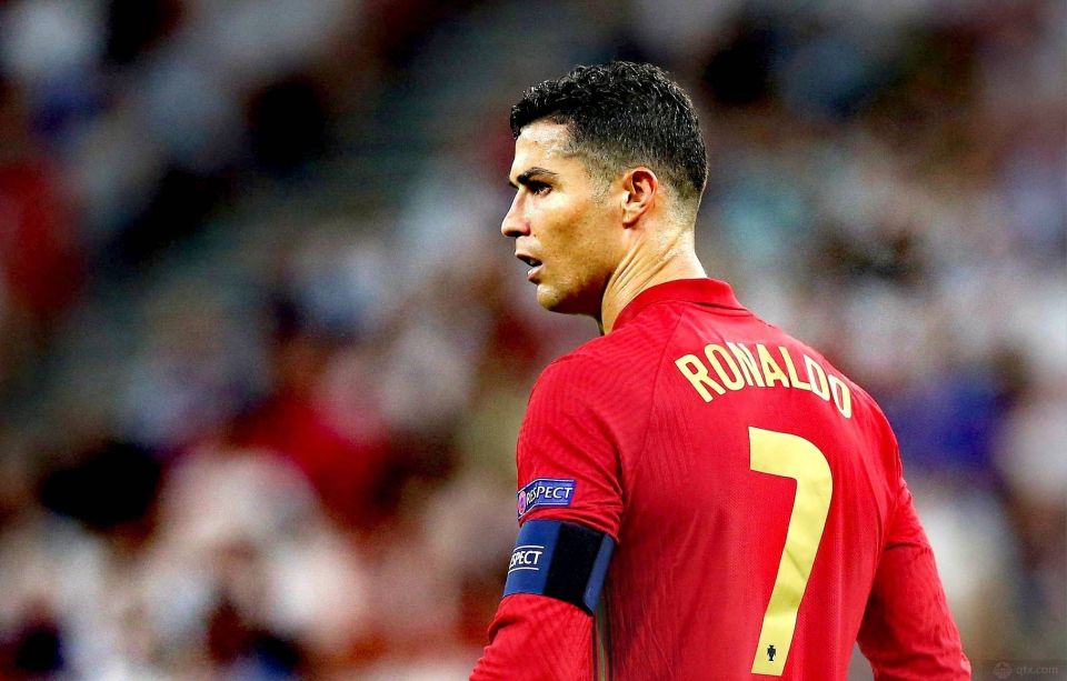 付出巨大的 付出巨大的